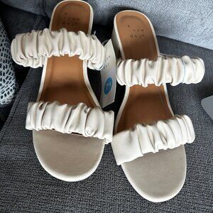 A New Day Cream Wanda Heels, Size 7 1/2